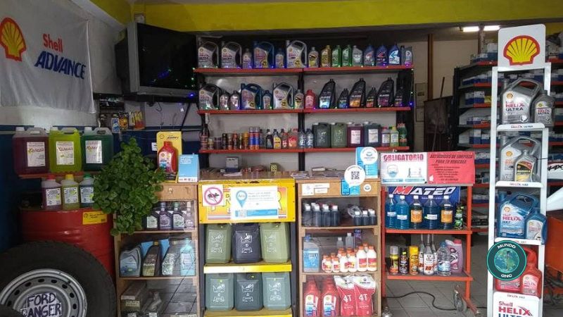 Interior Taller Gim茅nez GNC Villa Santa Cruz del Lago C贸rdoba